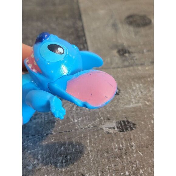 Lilo Stitch McDonald's Disney 2021 toy figure - Picture 3 of 4
